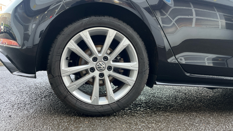 Volkswagen Golf 1.5 TSI EVO 150 R-Line 5dr Petrol Hatchback